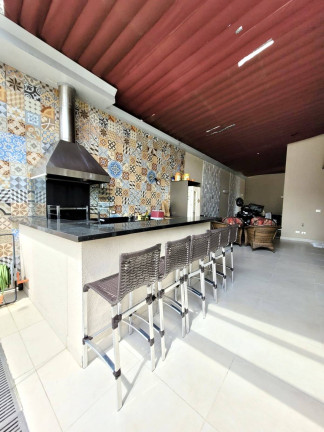 Imagem Casa com 4 Quartos à Venda, 330 m² em Alphaville - Santana De Parnaíba Imagem Casa com 4 Quartos à Venda, 330 m² em Alphaville - Santana De Parnaíba