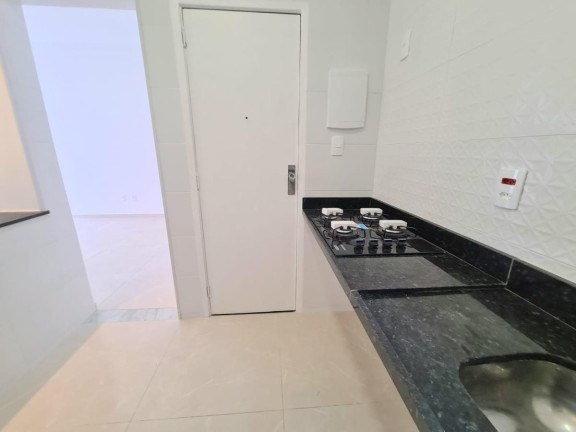 Imagem Apartamento com 2 Quartos à Venda, 60 m² em Copacabana - Rio De Janeiro