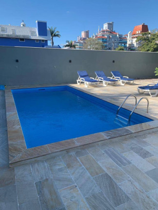 Imagem Casa com 6 Quartos para Temporada, 380 m² em Jurerê Internacional - Florianópolis Imagem Casa com 6 Quartos para Temporada, 380 m² em Jurerê Internacional - Florianópolis