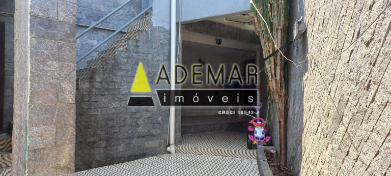 Imagem Casa com 3 Quartos à Venda, 180 m² em Vila Nogueira - Diadema Imagem Casa com 3 Quartos à Venda, 180 m² em Vila Nogueira - Diadema