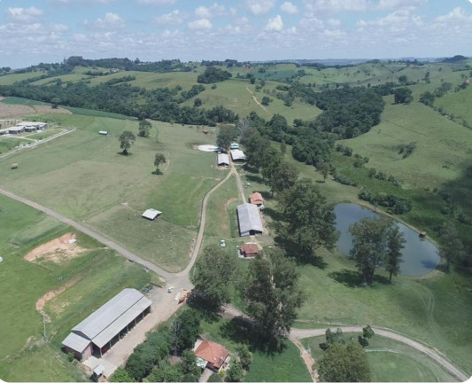 Imagem Imóvel com 8 Quartos à Venda, 87 m² em Itapetininga - Itapetininga Imagem Imóvel com 8 Quartos à Venda, 87 m² em Itapetininga - Itapetininga
