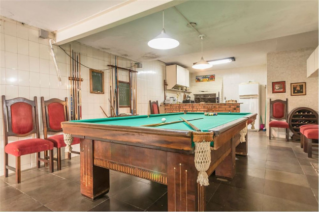 Imagem Casa com 4 Quartos à Venda, em Três Figueiras - Porto Alegre Imagem Casa com 4 Quartos à Venda, em Três Figueiras - Porto Alegre