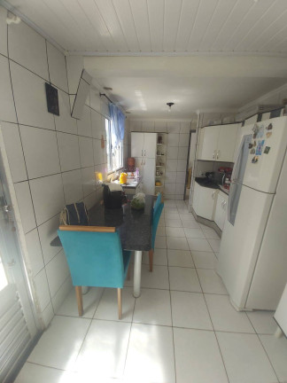 Imagem Casa com 3 Quartos à Venda, em Apucarana Imagem Casa com 3 Quartos à Venda, em Apucarana