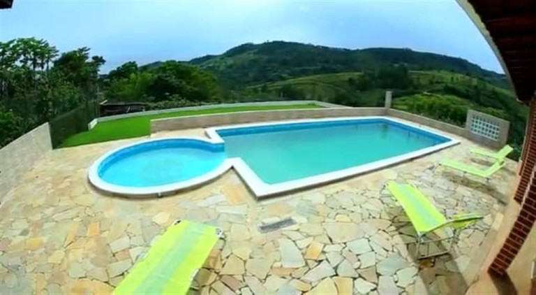 Imagem Imóvel com 3 Quartos à Venda, 10 m² em Tres Barras - Serra Negra Imagem Imóvel com 3 Quartos à Venda, 10 m² em Tres Barras - Serra Negra
