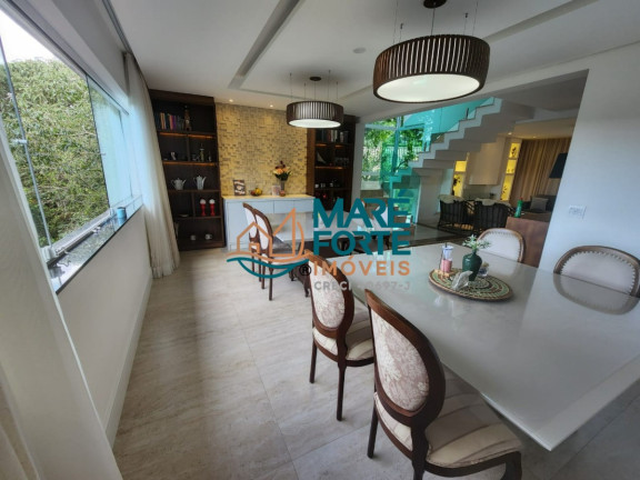 Imagem Casa com 4 Quartos à Venda, 450 m² em Alto Do Capivari - Campos Do Jordão Imagem Casa com 4 Quartos à Venda, 450 m² em Alto Do Capivari - Campos Do Jordão