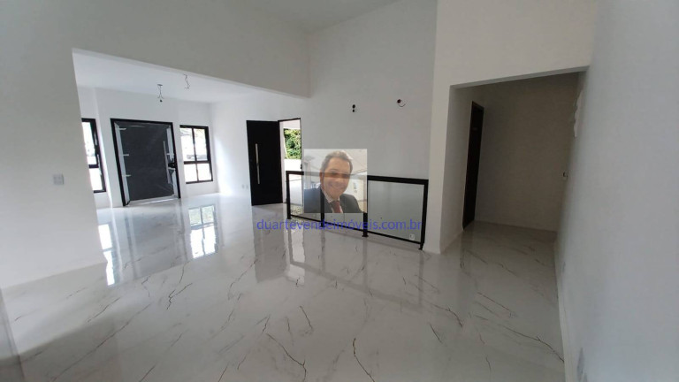 Imagem Casa com 4 Quartos à Venda, 240 m² em Jardim Atalaia - Cotia Imagem Casa com 4 Quartos à Venda, 240 m² em Jardim Atalaia - Cotia