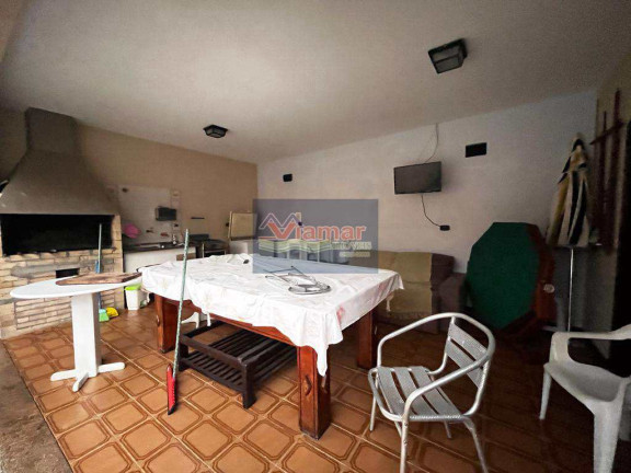 Imagem Casa com 3 Quartos à Venda, 350 m² em Jardim Virgínia - Guarujá Imagem Casa com 3 Quartos à Venda, 350 m² em Jardim Virgínia - Guarujá