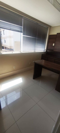 Sala Comercial à Venda, 40 m² em Rio Branco - Porto Alegre