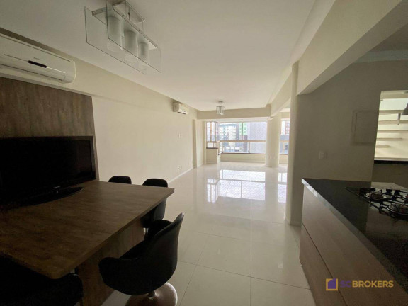 Imagem Imóvel com 4 Quartos à Venda, 200 m² em Centro - Balneário Camboriú Imagem Imóvel com 4 Quartos à Venda, 200 m² em Centro - Balneário Camboriú