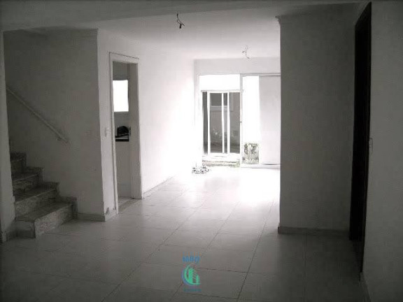 Imagem Sobrado com 3 Quartos à Venda, 200 m² em Cidade Monções - São Paulo Imagem Sobrado com 3 Quartos à Venda, 200 m² em Cidade Monções - São Paulo
