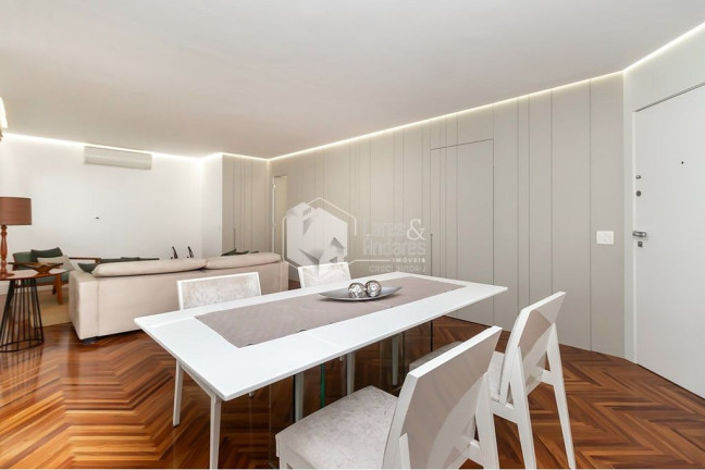 Imagem Apartamento com 2 Quartos à Venda, 126 m² em Moema - São Paulo Imagem Apartamento com 2 Quartos à Venda, 126 m² em Moema - São Paulo