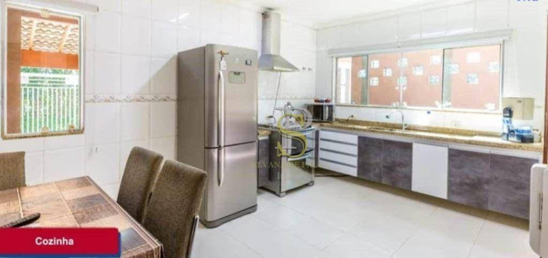Imagem Casa com 5 Quartos à Venda, 280 m² em Parque Residencial Itaguaçu - Atibaia Imagem Casa com 5 Quartos à Venda, 280 m² em Parque Residencial Itaguaçu - Atibaia