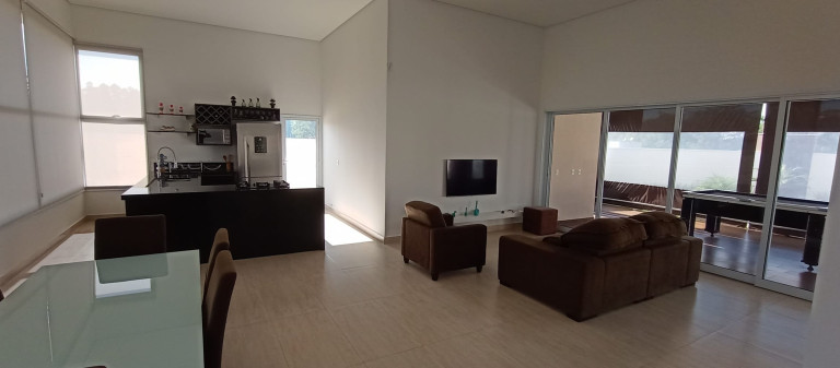 Imagem Casa com 4 Quartos à Venda, 250 m² em Ninho Verde - Porangaba Imagem Casa com 4 Quartos à Venda, 250 m² em Ninho Verde - Porangaba