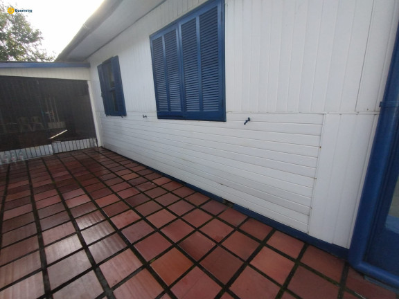 Imagem Casa com 4 Quartos à Venda, 324 m² em Balneário - Florianópolis Imagem Casa com 4 Quartos à Venda, 324 m² em Balneário - Florianópolis