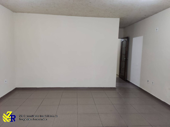 Imagem Sobrado com 3 Quartos à Venda, 310 m² em Parque Dos Bancários - São Paulo