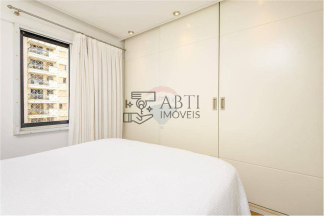 Imagem Apartamento com 3 Quartos à Venda, 100 m² em Moema - São Paulo Imagem Apartamento com 3 Quartos à Venda, 100 m² em Moema - São Paulo