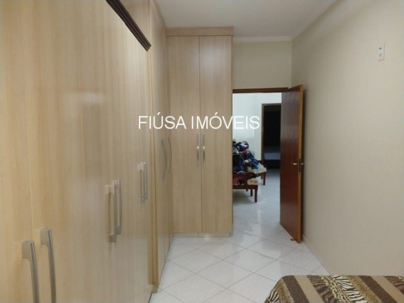 Imagem Sobrado com 3 Quartos à Venda,  em Parque Residencial Cidade Universitária - Ribeirão Preto