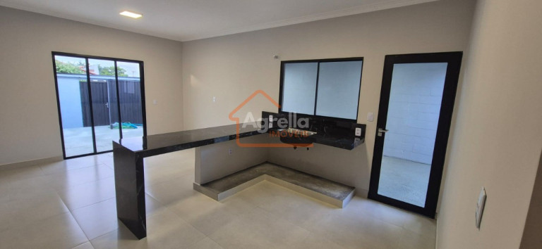 Imagem Casa com 3 Quartos à Venda, 107 m² em Jardim Guaçuano - Mogi Guaçu Imagem Casa com 3 Quartos à Venda, 107 m² em Jardim Guaçuano - Mogi Guaçu