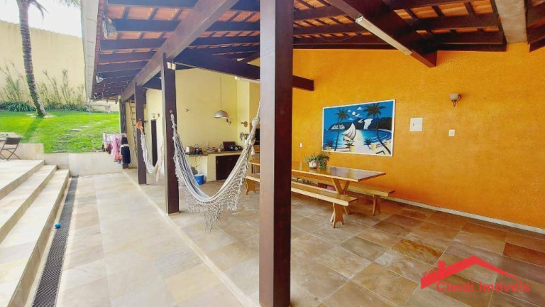 Imagem Casa com 3 Quartos à Venda, 286 m² em Costa E Silva - Joinville Imagem Casa com 3 Quartos à Venda, 286 m² em Costa E Silva - Joinville