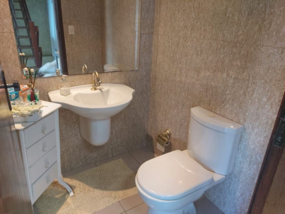Imagem Casa com 4 Quartos à Venda, 330 m² em Parque Residencial Itapeti - Mogi Das Cruzes Imagem Casa com 4 Quartos à Venda, 330 m² em Parque Residencial Itapeti - Mogi Das Cruzes