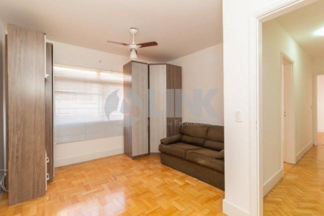 Imagem Apartamento com 3 Quartos à Venda, 80 m² em Menino Deus - Porto Alegre Imagem Apartamento com 3 Quartos à Venda, 80 m² em Menino Deus - Porto Alegre