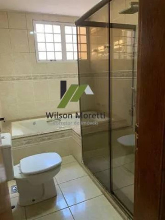 Imagem Casa com 3 Quartos à Venda, 130 m²