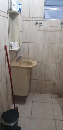 Imagem Casa com 3 Quartos à Venda, 250 m² em Vila Galvão - Guarulhos Imagem Casa com 3 Quartos à Venda, 250 m² em Vila Galvão - Guarulhos