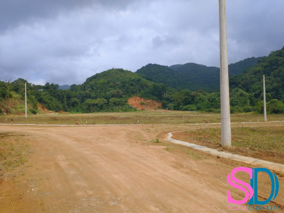 Terreno à Venda, 141 m² em Estufa Ii - Ubatuba
