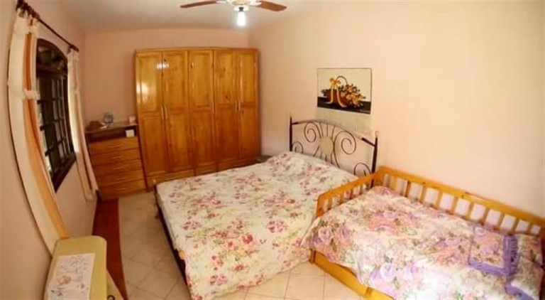 Imagem Imóvel com 3 Quartos à Venda, em Tres Barras - Serra Negra Imagem Imóvel com 3 Quartos à Venda, em Tres Barras - Serra Negra