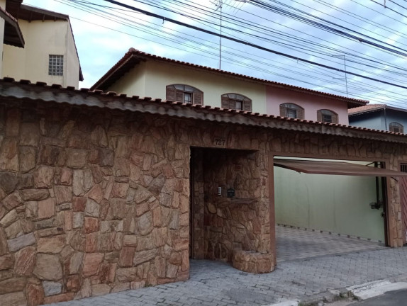 Imagem Sobrado com 3 Quartos à Venda, 165 m² em Vila Acoreana - Poá