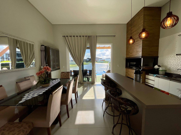 Imagem Casa com 4 Quartos à Venda, em Rainha Do Mar - Xangri-lá Imagem Casa com 4 Quartos à Venda, em Rainha Do Mar - Xangri-lá