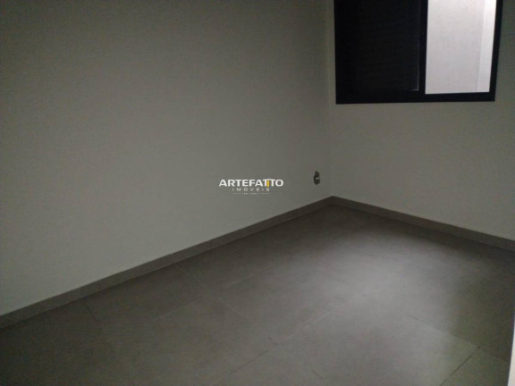 Imagem Casa com 3 Quartos à Venda, 132 m² Imagem Casa com 3 Quartos à Venda, 132 m²