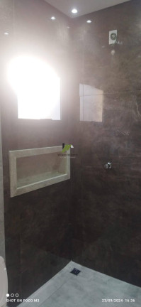 Imagem Casa com 3 Quartos à Venda, 145 m²