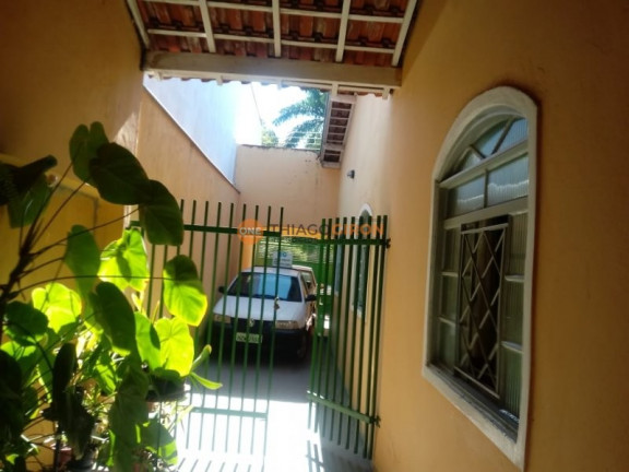 Imagem Casa com 3 Quartos à Venda, 235 m² em São José - Araçatuba Imagem Casa com 3 Quartos à Venda, 235 m² em São José - Araçatuba