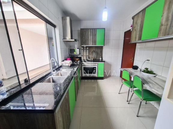 Imagem Casa com 3 Quartos à Venda, 285 m² em Vila Yolanda - Foz Do Iguacu Imagem Casa com 3 Quartos à Venda, 285 m² em Vila Yolanda - Foz Do Iguacu