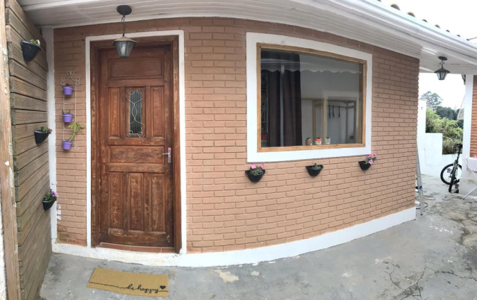 Imagem Casa com 5 Quartos à Venda, 280 m² em Alto Do Capivari - Campos Do Jordão Imagem Casa com 5 Quartos à Venda, 280 m² em Alto Do Capivari - Campos Do Jordão