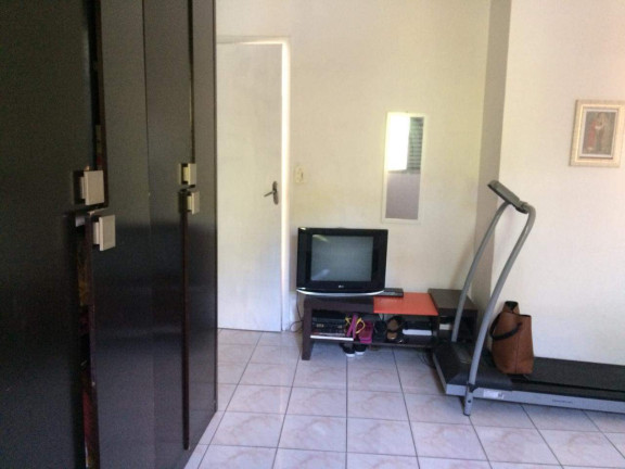 Imagem Sobrado com 2 Quartos à Venda,  em Vila Inglesa - São Paulo