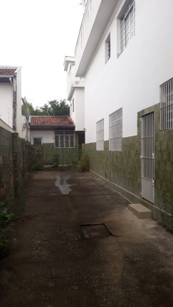 Imagem Casa com 8 Quartos à Venda, 1.541 m² em Centro - Taubaté Imagem Casa com 8 Quartos à Venda, 1.541 m² em Centro - Taubaté