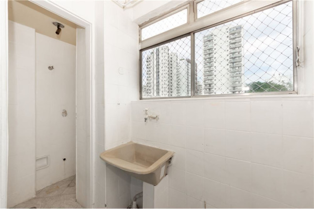 Imagem Apartamento com 2 Quartos à Venda, 70 m² em Vila Nova Conceição - São Paulo