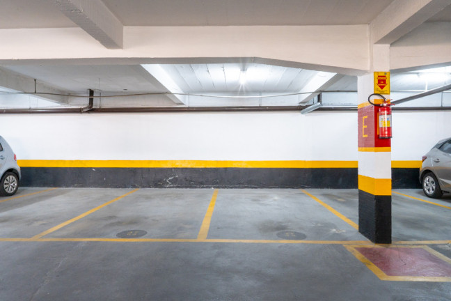 Imóvel com 2 Quartos à Venda, 55 m² em Jardim Ivana - São Paulo