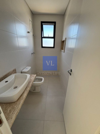 Imagem Casa com 3 Quartos à Venda, 155 m² em Uberaba - Curitiba