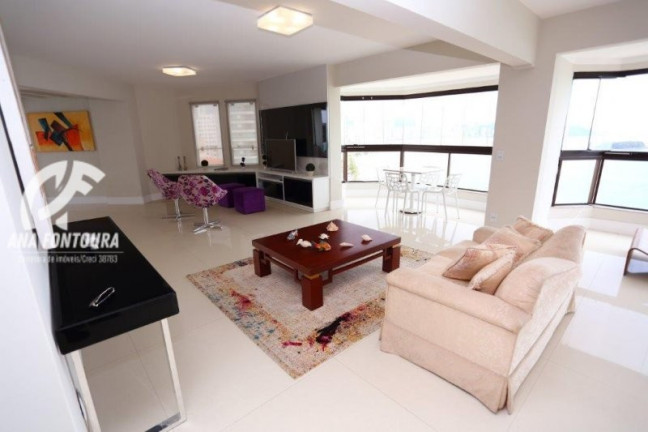 Imagem Cobertura com 5 Quartos à Venda, 623 m² em Centro - Balneário Camboriú
