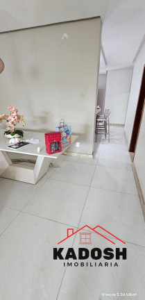 Imagem Casa com 3 Quartos à Venda, 250 m² em Tomba - Feira De Santana Imagem Casa com 3 Quartos à Venda, 250 m² em Tomba - Feira De Santana