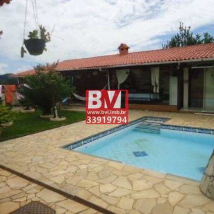Imagem Casa com 4 Quartos à Venda, 140 m² em Centro - Miguel Pereira