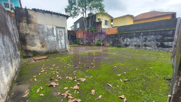 Imagem Casa com 2 Quartos à Venda, 360 m² em Vila Santo Antônio - Guarujá Imagem Casa com 2 Quartos à Venda, 360 m² em Vila Santo Antônio - Guarujá