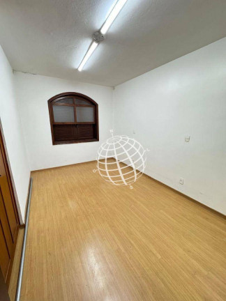 Imagem Casa com 3 Quartos à Venda ou Locação, 243 m² em Alvinópolis - Atibaia Imagem Casa com 3 Quartos à Venda ou Locação, 243 m² em Alvinópolis - Atibaia