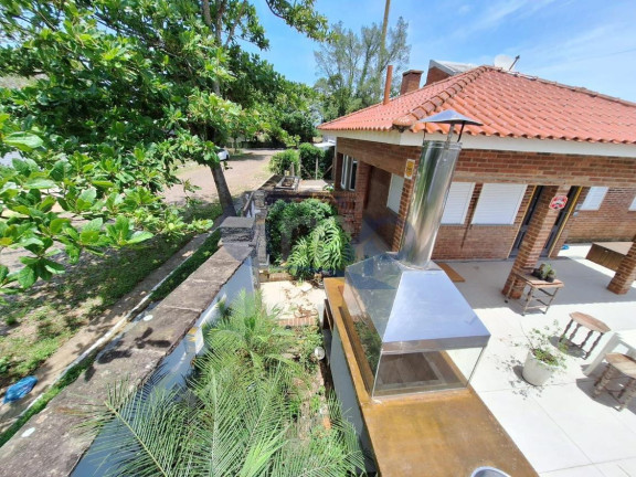Imagem Casa com 3 Quartos à Venda, 126 m² em Centenário - Torres Imagem Casa com 3 Quartos à Venda, 126 m² em Centenário - Torres