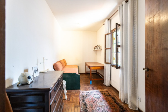 Imagem Casa com 3 Quartos à Venda, 250 m² em Sumaré - São Paulo Imagem Casa com 3 Quartos à Venda, 250 m² em Sumaré - São Paulo