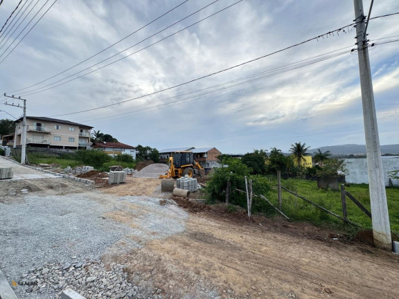 Imagem Terreno à Venda, 569 m² em Areias Do Meio - Governador Celso Ramos Imagem Terreno à Venda, 569 m² em Areias Do Meio - Governador Celso Ramos