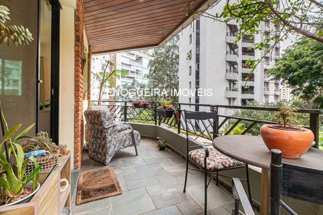Imagem Apartamento com 4 Quartos à Venda, 221 m² em Vila Suzana - São Paulo Imagem Apartamento com 4 Quartos à Venda, 221 m² em Vila Suzana - São Paulo